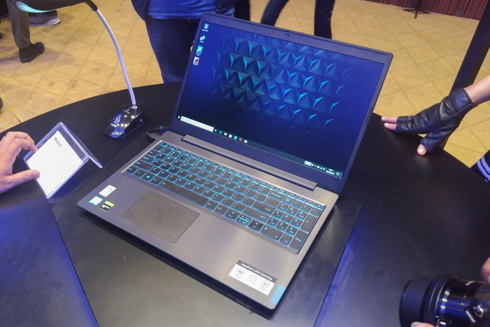 Lenovo Indonesia Resmi Rilis Jajaran Laptop Gaming Terbarunya!
